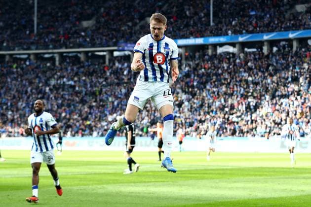 17 03 2024, xtgx, Fußball 2 Bundesliga, Hertha BSC Berlin FC Schalke 04 emspor, v l Torjubel nach dem Tor zum celebrating the goal celebrate 4 2 durch Marten Winkler Hertha BSC Berlin DFL DFB REGULATIONS PROHIBIT ANY USE OF PHOTOGRAPHS as IMAGE SEQUENCES and or QUASI VIDEO Berlin