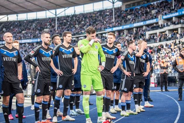 2 Soccer Bundesliga, Hertha BSC vs FC Schalke 04 Berlin, 17 03 2024 Marcin Kaminski FC Schalke 04, 35 , Marius Mueller FC Schalke 04, 32 frustrated after the match 2 Soccer Bundesliga, Hertha BSC vs FC Schalke 04, Olympiastadion, Berlin, 17 03 2024 DFL REGULATES PROHIBIT ANY USE OF PHOTOGRAPHS AS IMAGE SEQUENCES AND OR QUASI VIDEO Copyright: xBEAUTIFULxSPORTS LucianoxLimax
