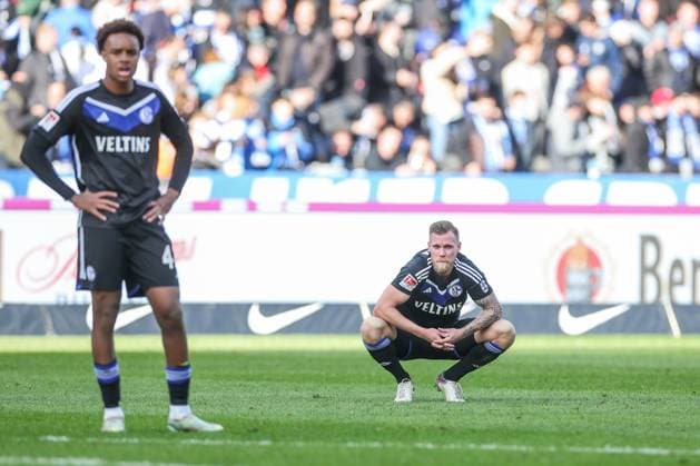 17 03 2024, Football, 2 Bundesliga, Matchday 26, Season 2023 2024, Hertha BSC FC Schalke 04, v l Assan OuÃ draogo FC Schalke 04 , Tomas Kalas FC Schalke 04 Berlin Olympiastadion Berlin Germany xRHR PHOTO TRx Copyright: RHR-FOTOx RHR-FOTO TR