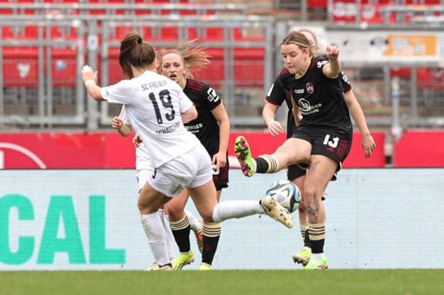 17 03 2024 Soccer Season 2023 2024 1 Women Soccer Bundesliga 16 Matchday 1 FC Nuremberg FCN Club SC Freiburg Sportfoto Zink DaMa xdaxmax Annabel Schasching 19 , SC Freiburg Lara Felix 13, 1 FC Nuremberg FCN
