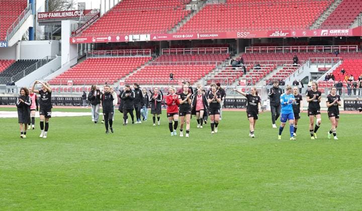 17 03 2024 Soccer Season 2023 2024 1 Women Soccer Bundesliga 16 Matchday 1 FC Nürnberg FCN Club SC Freiburg Sportfoto Zink DaMa xdaxmax thanks Clubfan Clubfans FCN Fans Fans after the end of the match