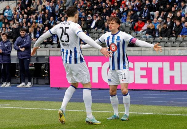 Haris Tabakovic, Fabian Reese, Hertha BSC, Germany, Berlin, Olympiastadion, Football, Men, Season 2023 2024, 2 Bundesliga, Matchday 26, Hertha BSC FC Schalke 04