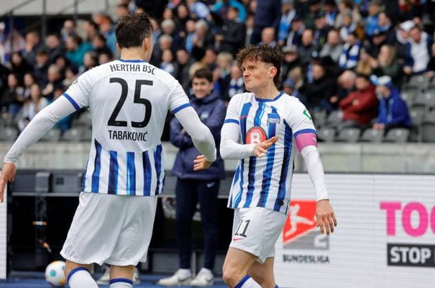 Haris Tabakovic, Fabian Reese, Hertha BSC, Germany, Berlin, Olympiastadion, Football, Men, Season 2023 2024, 2 Bundesliga, Matchday 26, Hertha BSC FC Schalke 04