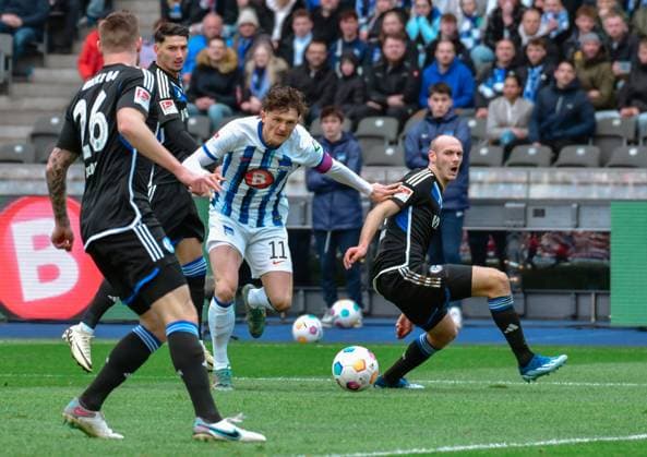 Soccer 2 Bundesliga, Hertha BSC FC Schalke 04 17 03 2024, xdanx, Soccer 2 Bundesliga, Hertha BSC FC Schalke 04, v l Tomas Kalas FC Schalke 04 26 ,Fabian Reese Hertha BSC 11 ,Henning Matriciani FC Schalke 04 41 ,duel, duel, fight, tackle DFL DFB REGULATIONS PROHIBIT ANY USE OF PHOTOGRAPHS as IMAGE SEQUENCES and or QUASI VIDEO Photo Daniel Lakomski Mix1 Berlin Olympiastadion Berlin Berlin Germany EN Copyright: xDanielxLakomskix