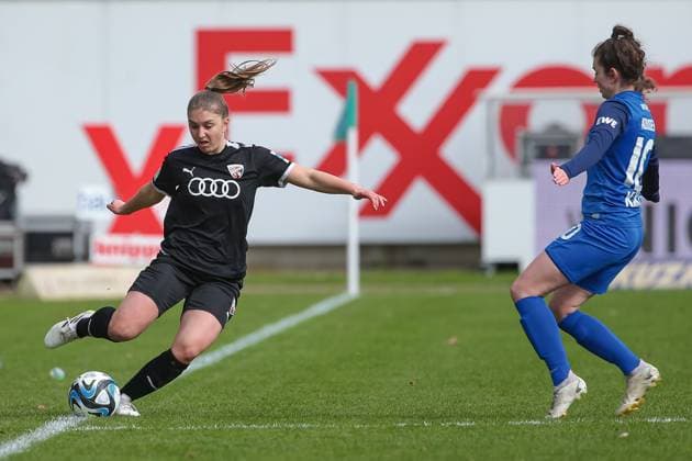 from left Anja Suttner FC Ingolstadt 04, 3 on the ball, single image, full body, action, action, match scene and Nina Kossen SV Meppen, 10 , THE DFB REGULATIONS PROHIBIT ANY USE OF PHOTOGRAPHS AS IMAGE SEQUENCES AND OR QUASI VIDEO , 17 03 2024, Meppen Germany , Football, 2 Womens Bundesliga, SV Meppen FC Ingolstadt 04 xobx