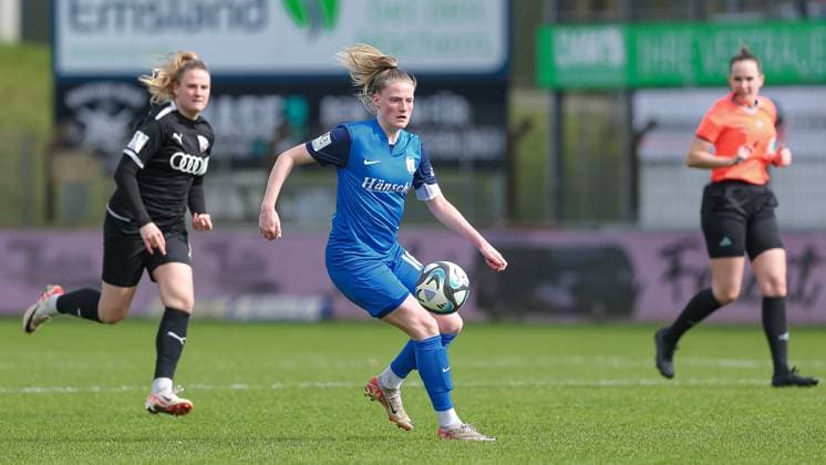 v li Sarah Schulte SV Meppen, 16 on the ball, single image, full body, action, action, game scene, THE DFB REGULATIONS PROHIBIT ANY USE OF PHOTOGRAPHS AS IMAGE SEQUENCES AND OR QUASI VIDEO , 17 03 2024, Meppen Germany , Football, 2 Womens Bundesliga, SV Meppen FC Ingolstadt 04 xobx
