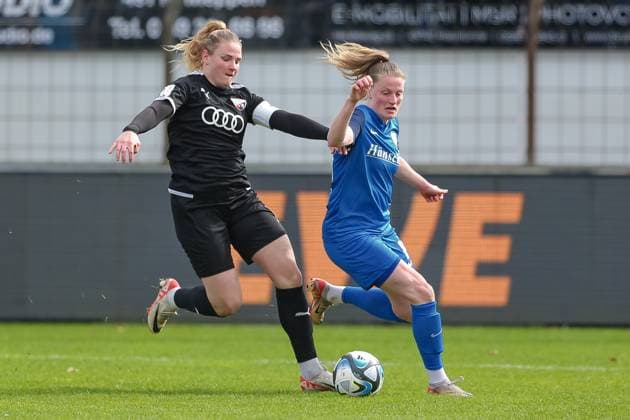 from left Lisa Ebert FC Ingolstadt 04, 10 and Sarah Schulte SV Meppen, 16 in a duel, dynamic, action, action, game scene, THE DFB GUIDELINES PROHIBIT ANY USE OF PHOTOGRAPHS AS IMAGE SEQUENCES AND OR QUASI VIDEO DFB REGULATIONS PROHIBIT ANY USE OF PHOTOGRAPHS AS IMAGE SEQUENCES AND OR QUASI VIDEO , 17 03 2024, Meppen Germany , Football, 2 Women Bundesliga, SV Meppen FC Ingolstadt 04 xobx