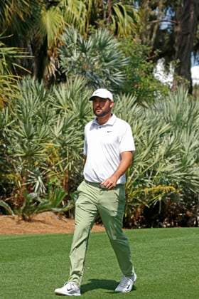 PONTE VEDRA BEACH, FL - MARCH 17: PGA, Golf Herren golfer Scottie Scheffler walks the 2nd hole during the final round of The Players Championship on March 17, 2024, at TPC Sawgrass in Ponte Vedra Beach, Florida. (Photo by Brian Spurlock Icon Sportswire) GOLF: MAR 17 PGA THE PLAYERS Championship EDITORIAL USE ONLY Icon24031723