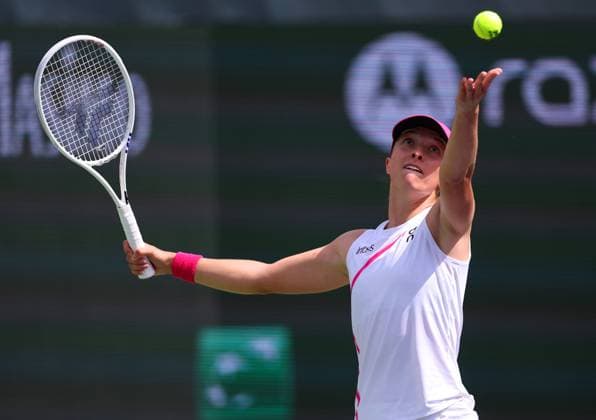 Iga Swiatek of Poland in action BNP Paribas Open, Tennis, Day 12, Indian Wells Tennis Garden, California, USA - 17 Mar 2024  Copyright: xEllaxLing Shutterstockx 14386189y