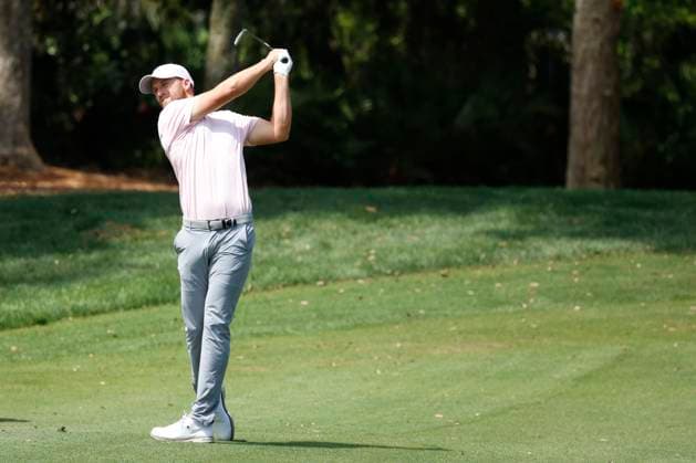 PONTE VEDRA BEACH, FL - MARCH 17: PGA, Golf Herren golfer Wydham Clark plays his second shot on the 2nd hole during the final round of The Players Championship on March 17, 2024, at TPC Sawgrass in Ponte Vedra Beach, Florida. (Photo by Brian Spurlock Icon Sportswire) GOLF: MAR 17 PGA THE PLAYERS Championship EDITORIAL USE ONLY Icon24031754
