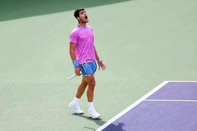 Carlos Alcaraz celebrates winning the first set BNP Paribas Open, Tennis, Day 12, Indian Wells Tennis Garden, California, USA - 17 Mar 2024  Copyright: xEllaxLing Shutterstockx 14386189ag