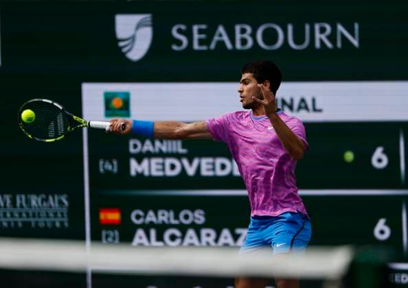 March 17, 2024 Carlos Alcaraz of Spain returns a shot against Daniil Medvedev in the Men s Final during the BNP Paribas Open at Indian Wells Tennis Garden in Indian Wells, CA. CSM Indian Wells United States of America - ZUMAc04_ 20240317_zma_c04_156 Copyright: xCharlesxBausx
