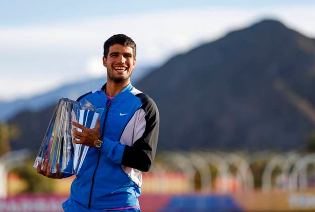 March 17, 2024 Carlos Alcaraz of Spain poses with the winner s trophy after defeating Daniil Medvedev in the Men s Final during the BNP Paribas Open at Indian Wells Tennis Garden in Indian Wells, CA. CSM Indian Wells United States of America - ZUMAc04_ 20240317_zma_c04_212 Copyright: xCharlesxBausx