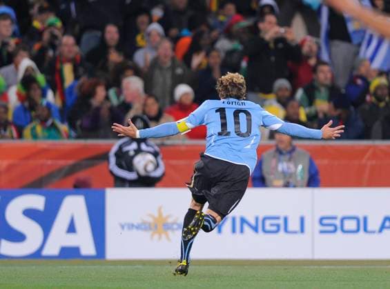 FIFA World Cup, WM, Weltmeisterschaft, Fussball 2010 Soccer Uruguay v Ghana JUL 2 Diego Forlan of Uruguay turns to celebrate his equalising goal..FIFA World Cup 2010 Quarter Finals..Uruguay v Ghana..2nd July, 2010.(Credit Image: Â Simon Bellis Sportimage Cal Media) South Africa EDITORIAL USE ONLY Copyright: xx ZUMA-20100702_zaf_si1_175.jpg SimonxBellisx csmphoto344657