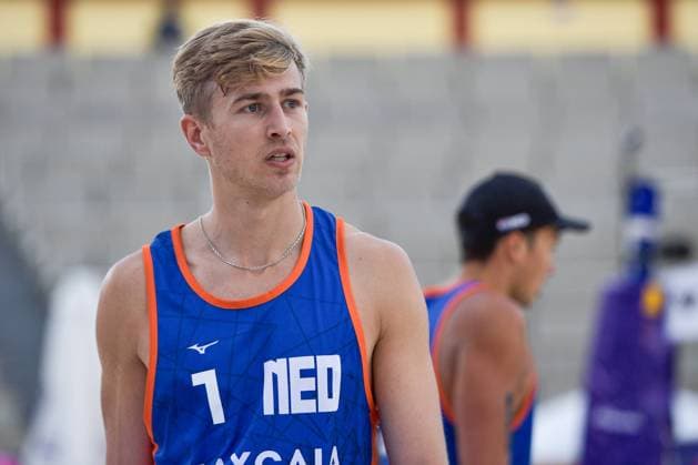 2023-10-11 Beach World Champs Tlaxcala 2023 - Day 6 TLAXCALA, MEXICO - OCTOBER 11: Steven van de Velde of the Netherlands during Day 6 of the Beach World Champs Tlaxcala 2023 at Tlaxcala Plaza de Toros on October 11, 2023 in Tlaxcala, Mexico. (Photo by Pablo Morano BSR Agency) Tlaxcala Mexico Content not available for redistribution in The Netherlands directly or indirectly through any third parties. Copyright: xBSRxAgencyx