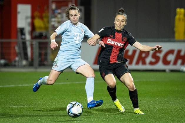 GOOGLE PIXEL Frauen Bundesliga Bayer 04 Leverkusen 1 FC Köln 18 03 2024 Sylwia Matysik Bayer 04 Leverkusen, 4 Dora Zeller 1 FC Köln, 19 Leverkusen, 18 03 2024 16 Matchday of the GOOGLE PIXEL Frauen Bundesliga Bayer 04 Leverkusen 1 FC Köln, Ulrich Haberland Stadion, Leverkusen The DFL regulations prohibit the use of photographs as image sequences and or quasi videos Copyright: xBEAUTIFULxSPORTS AxelxKohringx