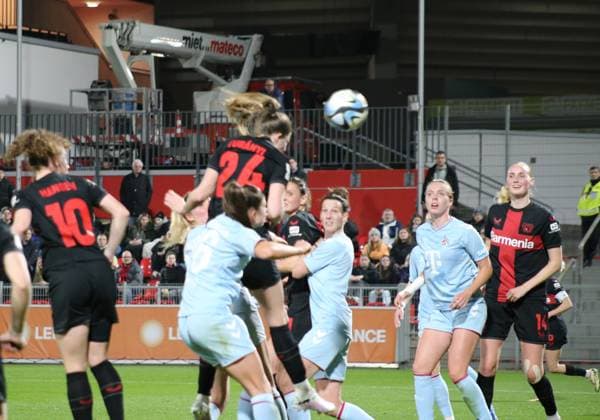 18 03 2024, xgrfx, Fußball 1 Bundesliga Damen, Bayer Leverkusen 1 FC Köln emspor, v l Tor, Lilla Turanyi Bayer Leverkusen DFL DFB REGULATIONS PROHIBIT ANY USE OF PHOTOGRAPHS as IMAGE SEQUENCES and or QUASI VIDEO Leverkusen