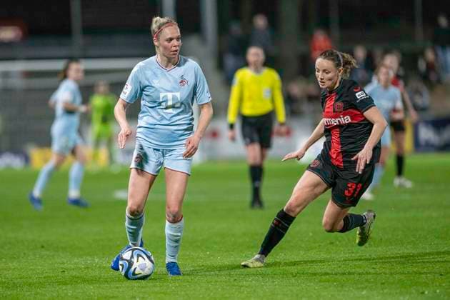 Janina Hechler 1 FC Koeln, 28 is started by Verena Wieder Bayer 04 Leverkusen, 31 Football Google Pixel Womens Bundesliga, Season 2023 2024, Matchday 16, Bayer 04 Leverkusen 1 FC Koeln on 18 03 2024 at Ulrich Haberland Stadium in Leverkusen Important notice According to the regulations of the DFL German Football League or the DFB German Football Association it is prohibited, to utilize or have utilized photographs taken in the stadium and or of the match in the form of sequential images and or video-like photo series Foto Kirchner Media TH Copyright: xKirchner-Media THx