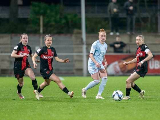Laura Vogt 1 FC Köln, 08 plays the ball between Janou Levels Bayer 04 Leverkusen, 05 , Kristin Koegel Bayer 04 Leverkusen, 11 and Elissa Senss Bayer 04 Leverkusen, 06 , right, by Football Google Pixel Womens Bundesliga, Season 2023 2024, Matchday 16, Bayer 04 Leverkusen 1 FC Köln on 18 03 2024 at Ulrich Haberland Stadium in Leverkusen Important note In accordance with the regulations of the DFL German Football League and the DFB German Football Association, it is prohibited to use or have used photographs taken in the stadium and or of the match in the form of sequential images and or video-like photo series Foto Kirchner Media TH Copyright: xKirchner-Media THx
