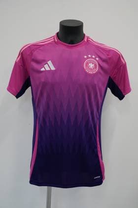 New European Championship jersey for the European Championship in Germany AUSWÄRTS Frankfurt 19 03 2024 Training of the national team