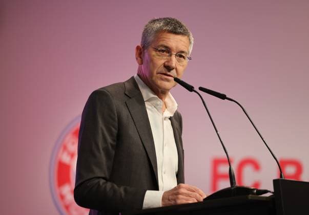 Sport Themen der Woche KW12 München, Deutschland 19. März 2024: Fussball, Herren, Bundesliga, Saison 2023 2024, FC Bayern München, Eröffnung Sonderausstellung Sepp Maier zum 80. Geburtstag, FC Bayern Museum, Allianz Arena Herbert Hainer, Präsident (FC Bayern München) am Podium, Rede halten, sprechen *** Munich, Germany 19 March 2024 Football, Men, Bundesliga, Season 2023 2024, FC Bayern Munich, Opening special exhibition Sepp Maier on his 80th birthday, FC Bayern Museum, Allianz Arena Herbert Hainer, President FC Bayern Munich at the podium, Speech, speak