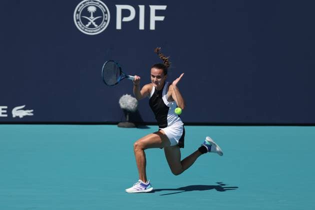 March 19, 2024, Miami Gardens, Florida, United States Of America: MIAMI GARDENS, FLORIDA - MARCH 19: Caroline Wozniacki of Denmark defeats Clara Burel of France during her women s singles match during the Miami Open at Hard Rock Stadium on March 19, 2024 in Miami Gardens, Florida....People: Carol Burel Miami Gardens United States Of America - ZUMAs214 20240319_ada_s214_009 Copyright: xSMGx
