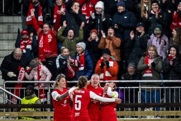 240320 Cecilie Kvamme of Brann celebrates after scoring the 1 1 goal during the UEFA Women s Champions League quarterfinal football match between Brann and Barcelona on March 20, 2024 in Bergen Photo Marius Simensen BILDBYRAN Cop 238 barcelona bbeng brann champions league dam football fotball fotboll jubel kvartfinale quarter final tfk uefa women s champions league  Copyright: MARIUSxSIMENSEN BB240320BB875