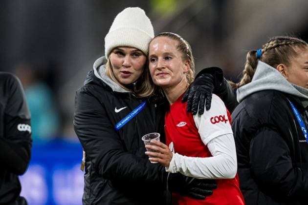240320 Nanne Ruuskanen and Amalie Eikeland of Brann after the UEFA Women s Champions League quarterfinal football match between Brann and Barcelona on March 20, 2024 in Bergen Photo Marius Simensen BILDBYRAN Cop 238 barcelona bbeng brann champions league dam football fotball fotboll quarterfinal quarter final tfk uefa women s champions league  Copyright: MARIUSxSIMENSEN BB240320BB907