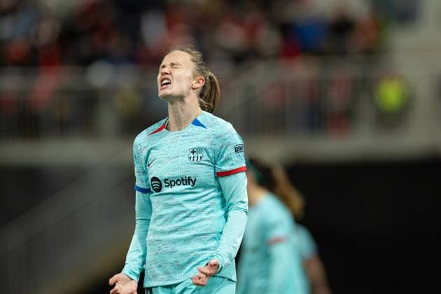Fußball, Frauen, CL, SK Brann Bergen - FC Barcelona Bergen, Norway, March 20th 2024: Caroline Graham Hansen (10 Barcelona) looks dejected after missing a shot during the UEFA Womens Champions League football match between Brann and Barcelona at Aasane Arena in Bergen, Norway. (Ane Frosaker SPP) Copyright: xAnexFrosakerx xSPPx spp-en-AnFrSp-_F_25539