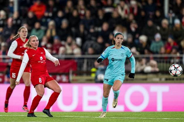 240320 Karoline Haugland of Brann during the UEFA Women s Champions League quarterfinal football match between Brann and Barcelona on March 20, 2024 in Bergen Photo Marius Simensen BILDBYRAN Cop 238 barcelona bbeng brann champions league dam football fotball fotboll fotboll quarterfinal quarter final tfk uefa women s champions league  Copyright: MARIUSxSIMENSEN BB240320BB929