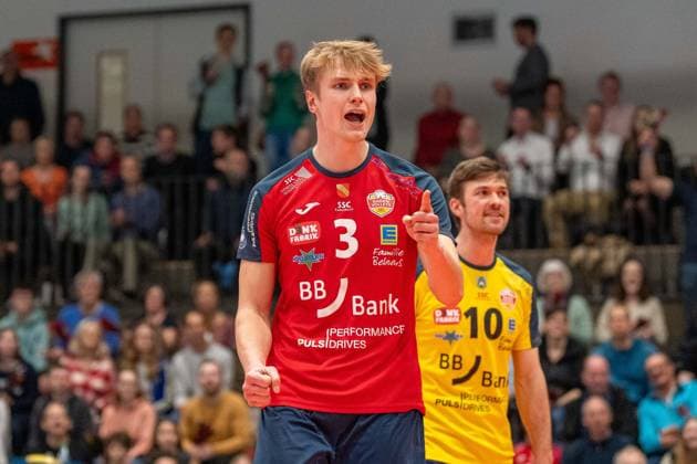 Jubel Brentel, Jannik BADEN VOLLEYS SSC Karlsruhe, 3 , GER, Volleyball, Playoff quarter-final, Men, Baden VOLLEYS SSC Karlsruhe vs Berlin Recycling Volleys, 20 03 2024, GER, Volleyball, Playoff quarter-final, Men, Baden VOLLEYS SSC Karlsruhe vs Berlin Recycling Volleys, 20 03 2024 Karlsruhe Copyright: xEibner-Pressefoto StefanxMayerx EP_SMR
