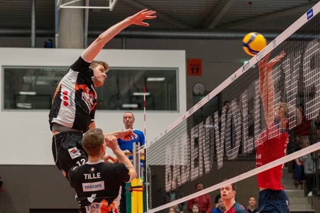 Attack Saoo Saetalekar Berlin Recycling Volleys, 12 , GER, Volleyball, Playoff quarterfinals, Men, Baden VOLLEYS SSC Karlsruhe vs Berlin Recycling Volleys, 20 03 2024, GER, Volleyball, Playoff quarterfinals, Men, Baden VOLLEYS SSC Karlsruhe vs Berlin Recycling Volleys, 20 03 2024 Karlsruhe Copyright: xEibner-Pressefoto StefanxMayerx EP_SMR