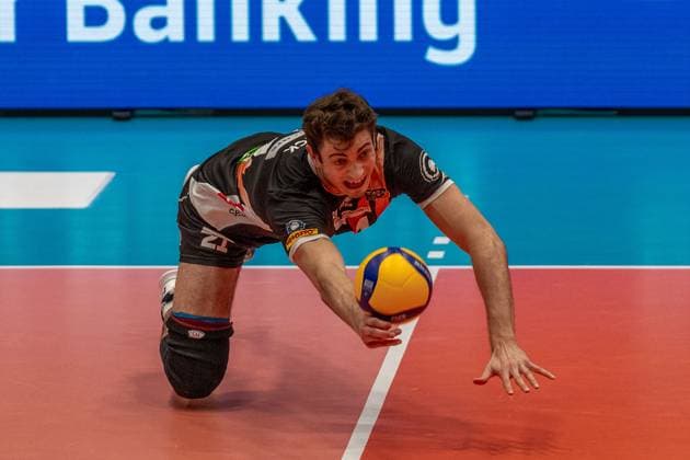 Acceptance Tobias Krick Berlin Recycling Volleys, 21 , GER, Volleyball, Playoff quarterfinals, Men, Baden VOLLEYS SSC Karlsruhe vs Berlin Recycling Volleys, 20 03 2024, GER, Volleyball, Playoff quarterfinals, Men, Baden VOLLEYS SSC Karlsruhe vs Berlin Recycling Volleys, 20 03 2024 Karlsruhe Copyright: xEibner-Pressefoto StefanxMayerx EP_SMR