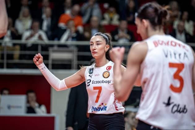 776121898 Hande Baladin of Eczacibasi Dynavit in action during the match. Eczacibasi Dynavit and Imoco Volley Conegiano faced each other in the CEV Women™s Champions League Volley Semifinal game 2, the match took place at Istanbul Burhan Felek Vestel Volleyball Hall on March 20, 2024 Istanbul Istanbul Turkey Copyright: xYagizxGurtugx