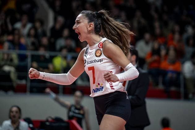 776121898 Hande Baladin of Eczacibasi Dynavit in action during the match. Eczacibasi Dynavit and Imoco Volley Conegiano faced each other in the CEV Women™s Champions League Volley Semifinal game 2, the match took place at Istanbul Burhan Felek Vestel Volleyball Hall on March 20, 2024 Istanbul Istanbul Turkey Copyright: xYagizxGurtugx