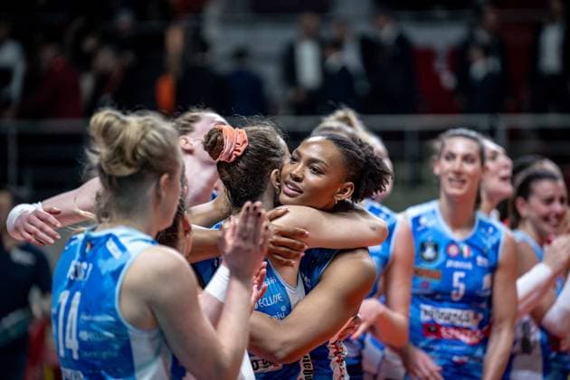 776121898 moco Volley Team in action after the match. Eczacibasi Dynavit and Imoco Volley Conegiano faced each other in the CEV Women™s Champions League Volley Semifinal game 2, the match took place at Istanbul Burhan Felek Vestel Volleyball Hall on March 20, 2024 Istanbul Istanbul Turkey Copyright: xYagizxGurtugx