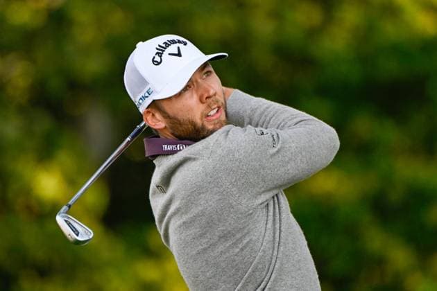PALM HARBOR, FL - MARCH 21: Sam Burns (USA) watches his tee shot on 13 during Rd1 of the Valspar Championship at Innisbrook Resort - Copperhead, on March 21, 2024, in Palm Harbor, Florida. (Photo by Ken Murray Icon Sportswire) GOLF: MAR 21 PGA, Golf Herren Valspar Championship EDITORIAL USE ONLY Icon2403210161