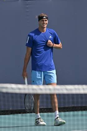 MIAMI GARDENS, FL - MARCH 21: Alexander Zverev (Germany) is seen during practice during the Miami Open on March 21, 2024, at Hard Rock Stadium in Miami Gardens, FL. (Photo by Michele Eve Sandberg Icon Sportswire) TENNIS: MAR 21 Miami Open EDITORIAL USE ONLY Icon240321041