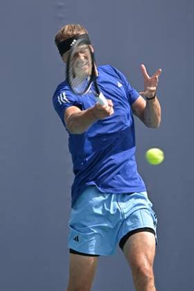 MIAMI GARDENS, FL - MARCH 21: Alexander Zverev (Germany) is seen during practice during the Miami Open on March 21, 2024, at Hard Rock Stadium in Miami Gardens, FL. (Photo by Michele Eve Sandberg Icon Sportswire) TENNIS: MAR 21 Miami Open EDITORIAL USE ONLY Icon240321052