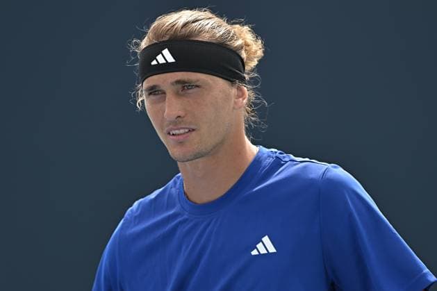 MIAMI GARDENS, FL - MARCH 21: Alexander Zverev (Germany) is seen during practice during the Miami Open on March 21, 2024, at Hard Rock Stadium in Miami Gardens, FL. (Photo by Michele Eve Sandberg Icon Sportswire) TENNIS: MAR 21 Miami Open EDITORIAL USE ONLY Icon240321061