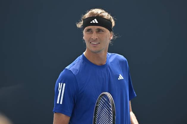 MIAMI GARDENS, FL - MARCH 21: Alexander Zverev (Germany) is seen during practice during the Miami Open on March 21, 2024, at Hard Rock Stadium in Miami Gardens, FL. (Photo by Michele Eve Sandberg Icon Sportswire) TENNIS: MAR 21 Miami Open EDITORIAL USE ONLY Icon240321062