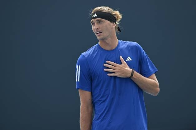 MIAMI GARDENS, FL - MARCH 21: Alexander Zverev (Germany) is seen during practice during the Miami Open on March 21, 2024, at Hard Rock Stadium in Miami Gardens, FL. (Photo by Michele Eve Sandberg Icon Sportswire) TENNIS: MAR 21 Miami Open EDITORIAL USE ONLY Icon240321066