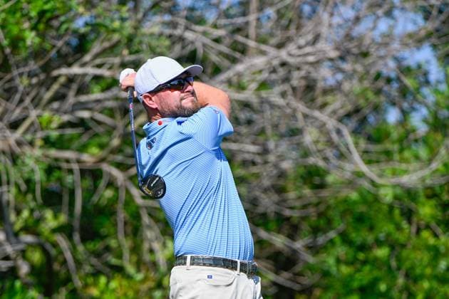 PALM HARBOR, FL - MARCH 21: Erik Barnes (USA) watches his tee shot on 7 during Rd1 of the Valspar Championship at Innisbrook Resort - Copperhead, on March 21, 2024, in Palm Harbor, Florida. (Photo by Ken Murray Icon Sportswire) GOLF: MAR 21 PGA, Golf Herren Valspar Championship EDITORIAL USE ONLY Icon2403210711