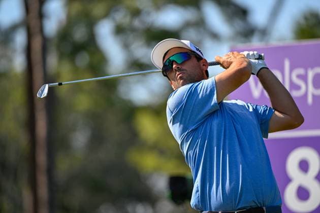 PALM HARBOR, FL - MARCH 21: Ryan McCormick (USA) watches his tee shot on 8 during Rd1 of the Valspar Championship at Innisbrook Resort - Copperhead, on March 21, 2024, in Palm Harbor, Florida. (Photo by Ken Murray Icon Sportswire) GOLF: MAR 21 PGA, Golf Herren Valspar Championship EDITORIAL USE ONLY Icon2403210721
