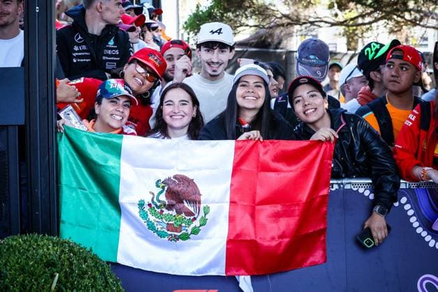 March 22, 2024, Melbourne, Victoria, Australia: MELBOURNE, AUSTRALIA - MARCH 22: Fan atmosphere at the 2024 Australian Grand Prix at Albert Park in Melbourne, Australia Melbourne Australia - ZUMAp121 20240322_zsp_p121_033 Copyright: xChrisxPutnamx