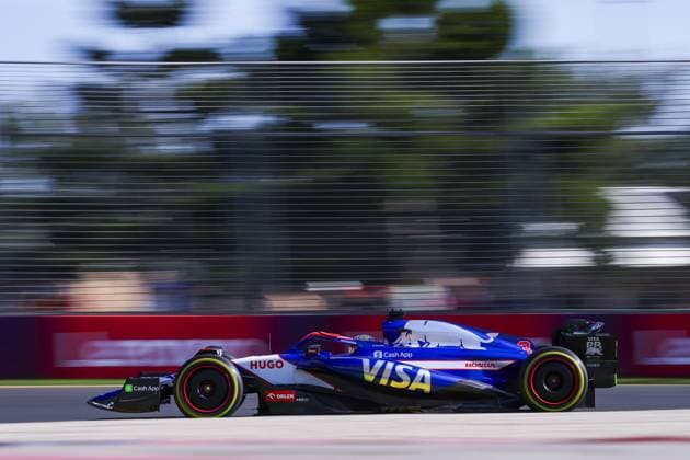 03 RICCIARDO Daniel (aus), Visa Cash App RB F1 Team VCARB 01, action during the Formula 1 Rolex Australian Grand Prix 2024, 3rd round of the 2024 Formula One World Championship, WM, Weltmeisterschaft from March 22 to 24, 2024 on the Albert Park Circuit, in Melbourne, Australia - F1 - AUSTRALIAN GRAND PRIX 2024 DPPI Panoramic  240322_R3_AUSTRALIA_EA010824