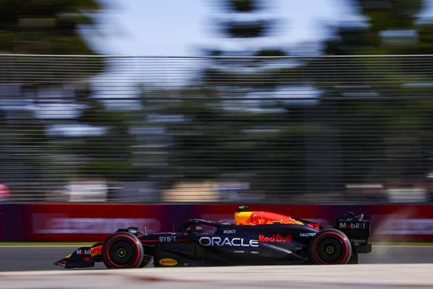 11 PEREZ Sergio (mex), Red Bull Racing RB20, action during the Formula 1 Rolex Australian Grand Prix 2024, 3rd round of the 2024 Formula One World Championship, WM, Weltmeisterschaft from March 22 to 24, 2024 on the Albert Park Circuit, in Melbourne, Australia - F1 - AUSTRALIAN GRAND PRIX 2024 DPPI Panoramic  240322_R3_AUSTRALIA_EA010968