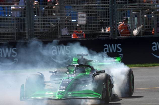FORMULA 1 ROLEX AUSTRALIAN GRAND PRIX 2024 22 03 2024, Albert Park Circuit, Melbourne, FORMULA 1 ROLEX AUSTRALIAN GRAND PRIX 2024 ,pictured spinning Valtteri Bottas FIN , Stake F1 Team Kick Sauber nordphotoxGmbHx xBratic nph00250