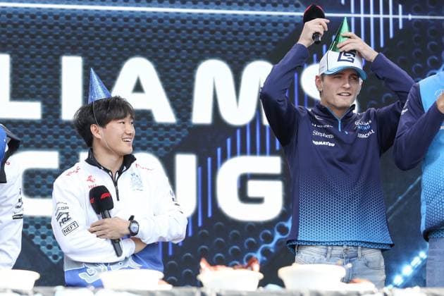 March 22, 2024: YUKI TSUNODA of Visa Cash App RB and LOGAN SARGEANT of Team Williams on stage during the Fan Forum Event at the 2024 Formula One Australian Grand Prix at the Albert Park Circuit in Melbourne on March 22, 2024 in Melbourne, Australia - ZUMAa155 20240322_aaa_a155_002 Copyright: xChristopherxKhouryx