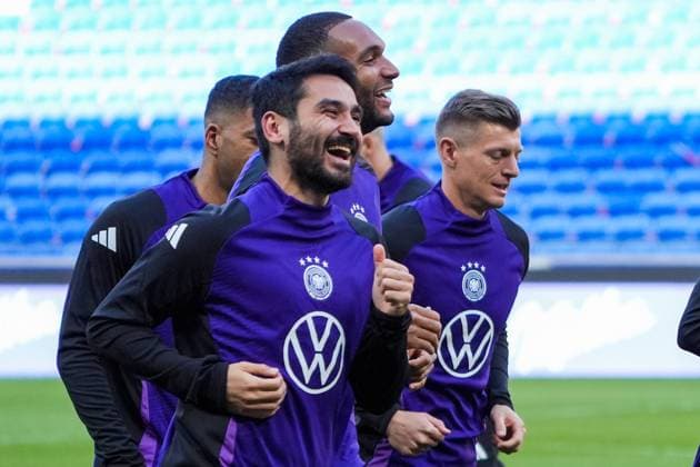 Ilkay Gündogan Germany Germany , Jonathan Tah Germany Germany , Toni Kroos Germany Germany have fun Lyon 22 03 2024 Final training of the national team